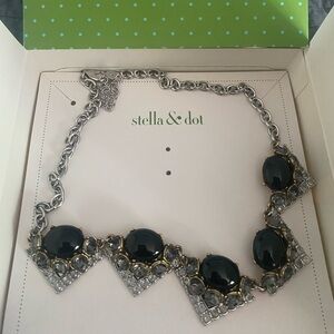 Stella & Dot Rory necklace
